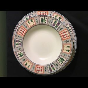 Mikasa Intaglio Country Gallery 2 Plates & 2 Bowls